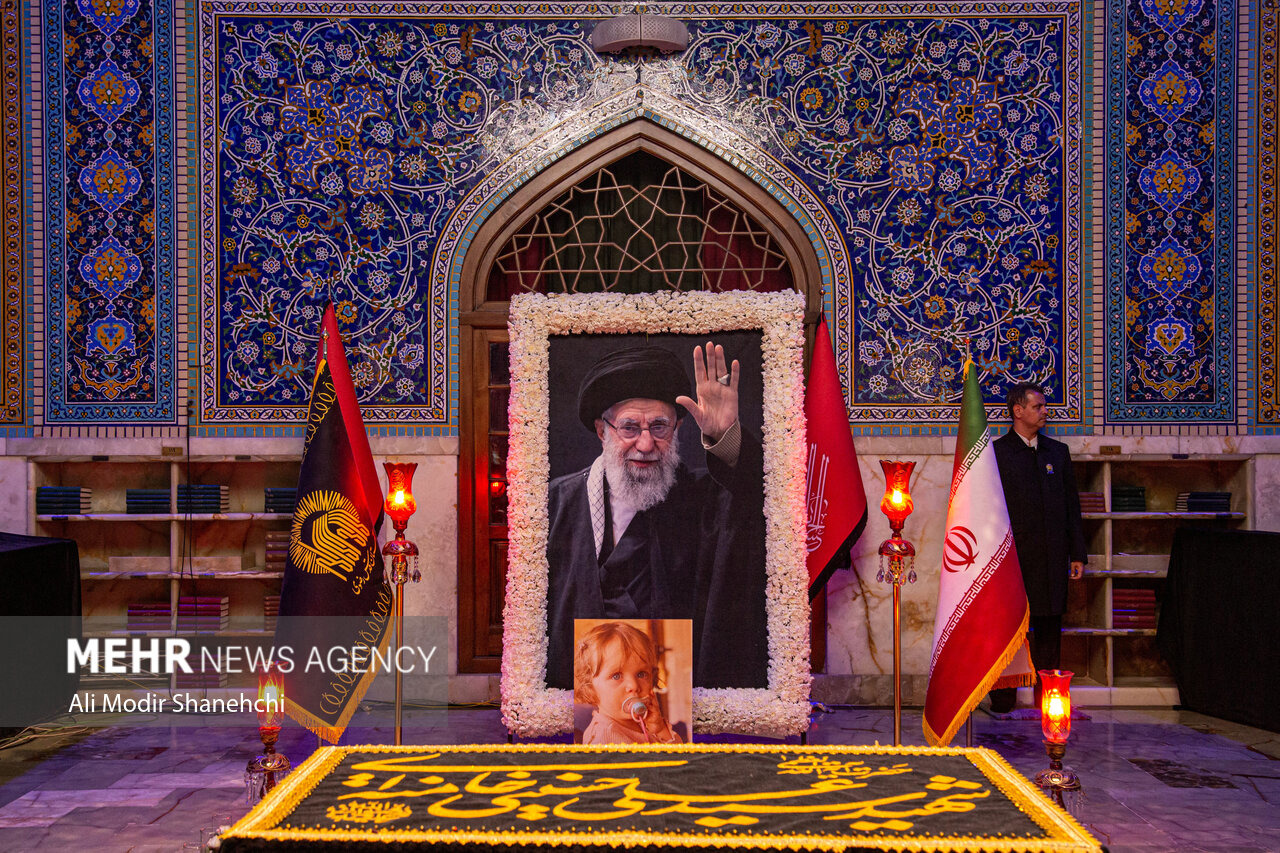 دانشجویان استان مرکزی در جوار مزار نورانی آقای شهید ایران